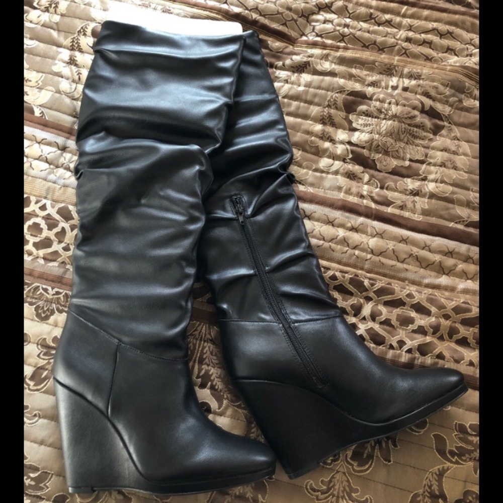 Charles by Charles David Holly boots
